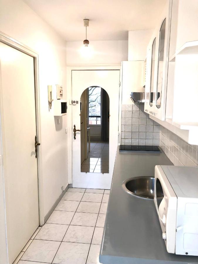 Studio Apartment Near To Paris クレテイユ エクステリア 写真
